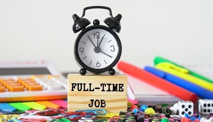 The Advantages And Disadvantages Of Full-Time Employment