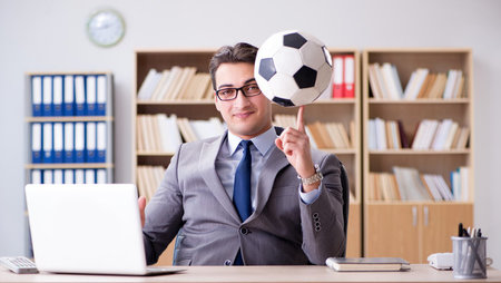 How to Become a Sports Agent (Career Path)